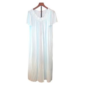 Miss Elaine Nightgown Womens Med Blue Floral Embroidered Nylon Sleepwear 50809BT